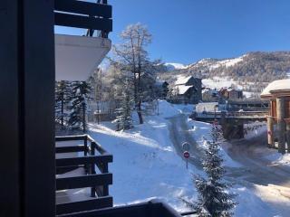 Studio calme pour 4 pers. à Risoul, proche pistes, animaux admis, parking gratuit - FR-1-330-512 - Risoul - 2