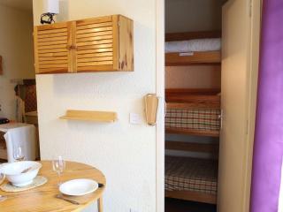 Studio cabine avec accès direct aux pistes, balcon, et piscine - 4 couchages, Risoul 1850 - FR-1-330-518 - Risoul - 6