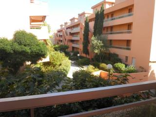 T2 avec Grande Loggia, Parking, Proche Plage et Commerces à La Favière - FR-1-610-68 - Bormes-les-Mimosas - 3