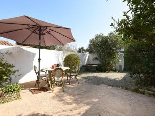 Maison de Charme avec Cour, 2 Chambres, Cuisine Équipée, Proche Village St Clément des Baleines - FR-1-434-74 - Saint-Clément-des-Baleines - 8