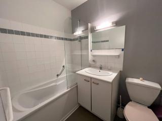 Studio cosy avec terrasse, parking, Internet - 2 pers., proche thermes et centre - Animaux admis - FR-1-495-100 - Cambo-les-Bains - 3