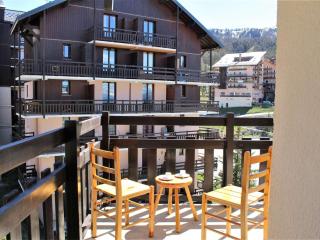 Appartement cosy à Risoul 1850, 3 pièces, 6 couchages, proche pistes et commerces, balcon ensoleillé - FR-1-330-517 - 8