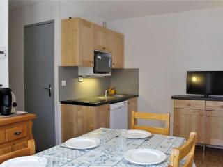Appartement cosy à Risoul 1850, 3 pièces, 6 couchages, proche pistes et commerces, balcon ensoleillé - FR-1-330-517 - Risoul - 0