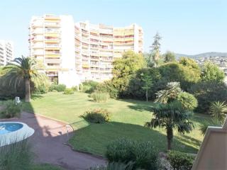 Appartement climatisé avec terrasse, piscine et parking privé, proche plages et commerces - FR-1-609-60 - 3