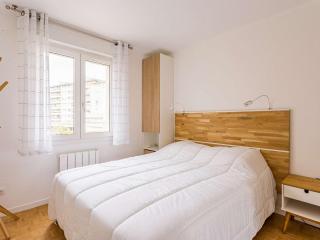 Superbe T2 rénové avec balcon et parking, à 150m de la Grande Plage de Biarritz - FR-1-3-517 - Biarritz - 1