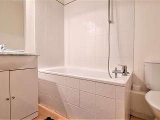 Appartement 8 pers avec balcon, proche commerces et pistes, casier à ski - FR-1-525-199 - 1