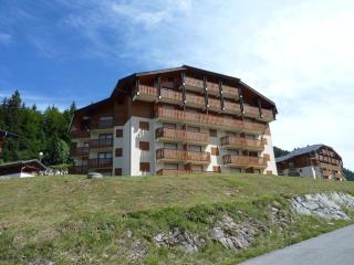 Charmant T2 avec terrasse, parking et cave - 4 pers, proche randonnées et ski fond - FR-1-573-43 - Bonnevaux - 1