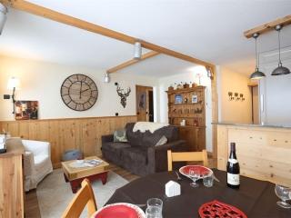 Appartement rénové 50m² Val Thorens - 5 pers, 2 balcons, WiFi, skis aux pieds, près commerces et restos - FR-1-637-3 - 0