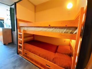 Studio cabine 6 pers à Piau-Engaly avec balcon et vue sur pistes - FR-1-457-302 - Aragnouet - 2