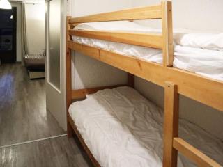 Studio 4 pers, balcon, pistes, commerces, animaux admis - FR-1-322-471 - 4