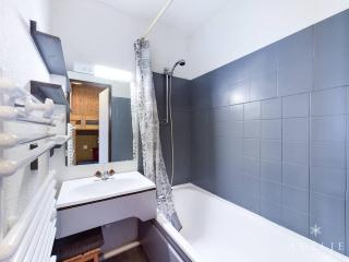 Studio cabine à 80m des pistes avec parking et balcon exposé sud - FR-1-398-643 - Montvalezan - 4