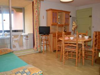 Appartement cosy 2 pièces, 4 couchages, St Cyprien Plage, proche centre et plage, parking inclus - FR-1-225D-139 - Saint-Cyprien - 3