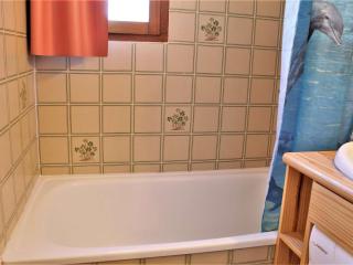 Charmant T2 au pied des pistes avec balcon, pour 6 personnes à Risoul 1850 - FR-1-330-553 - Risoul - 4