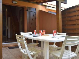 Charmant pavillon climatisé avec mezzanine, piscine et parking privé à 300m de la plage - Gruissan - FR-1-229-793 - Gruissan - 2