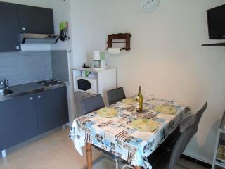 Appartement climatisé avec balcon, proche des Thermes et de l'Étang de Thau - FR-1-503-57 - Balaruc-les-Bains - 6