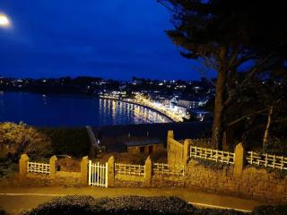 Maison 2** avec Jardin, Terrasse et Parking Privé à 800m de la Plage de Trestraou, Perros-Guirec - FR-1-542-23 - 2