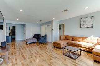 4 bedroom house with a pool - 6