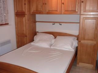 Appartement cosy 6 pers. proche pistes avec balcon, casier à skis et parking couvert - FR-1-573-32 - Saint-Jean-dʼAulps - 6