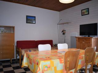 Charmant T2, 4 pers, cuisine équipée, parking, Font-Romeu - FR-1-580-41 - Font-Romeu-Odeillo-Via - 9