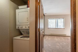 2 bedroom 3 bath in Forest Creek 35 sleeps 5 Just steps to free town shuttle Great Views - Mammoth Lakes - 2