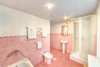 Holosiyvsky Hotel - Kiev - 5