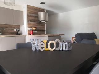 Appartement lumineux et spacieux avec terrasse et parking, à 15 min à pied du centre, parfait pour 6 pers ! - FR-1-548-6 - Villard-de-Lans - 0