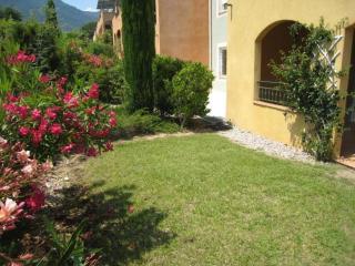 Appartement T3 avec grand jardin privé, climatisation et parking - FR-1-100-205 - Cavalaire-sur-Mer - 8
