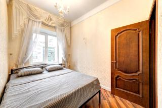 Apartments with 3 rooms near Palace Ukraine - Kiev - 5
