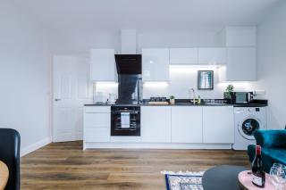 Hearsall Place Serviced Apartment - Coventry - 1