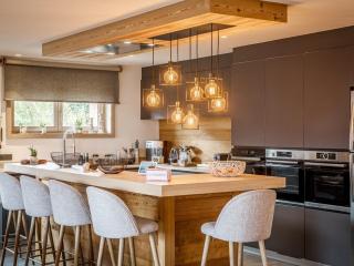 Chalet de luxe 5* avec Spa, PMR, au pied des pistes - FR-1-398-621 - Montvalezan - 6