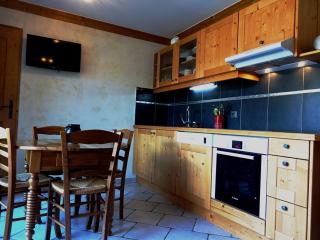 Appartement cosy 2 chambres à Arêches, cuisine équipée et terrasse - FR-1-342-203 - Beaufort - 1