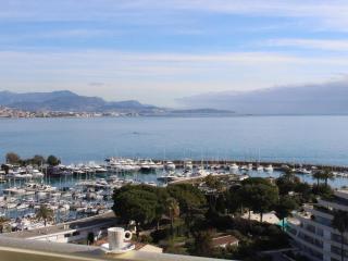 Studio moderne, 2 couchages, climatisé avec parking à Villeneuve Loubet Plage - FR-1-252A-19 - 3