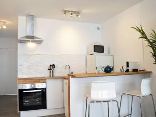 Studio rénové avec terrasse, aperçu mer et parking privatif au Lavandou, 3 couchages - FR-1-251-303 - Le Lavandou - 5