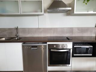 Waverley apartment E-one bedroom wifi available - 2