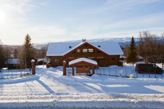 Knuts Hyttegrend - 3