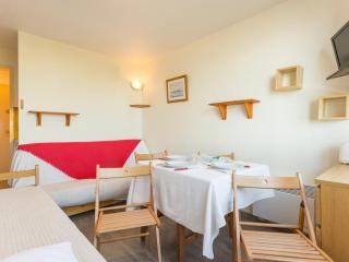 Studio fonctionnel accès direct pistes avec piscine au Corbier - FR-1-267-226 - 9