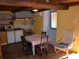 Gîte 2 pièces avec climatisation et animaux admis à Grospierres - FR-1-382-64 - Grospierres - 8