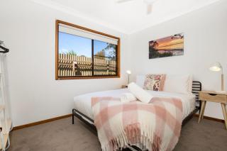 Callala Calm Pet Friendly 5 Mins Walk to Beach - 1