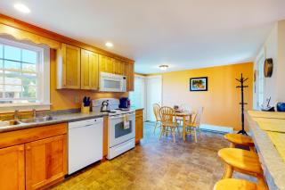 Montgomery Cottage - Rockland - 3