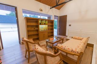 SaffronStays Polaris - 3BR pet-friendly Swedish-style mountain villa with nature trails, lawns & stargazing near Mussoorie - 3