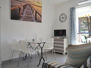 Appartement 2P cabine rénové, clim, wifi, terrasse, parking, proche plage - Sainte-Maxime - FR-1-226-304 - Sainte-Maxime - 9