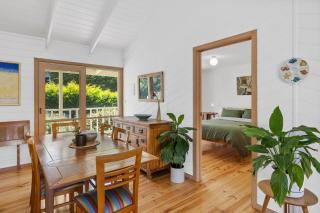 Green Gully House - BYO Linen - 7