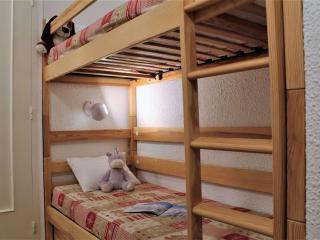 Studio cosy pour 4 à Risoul 1850, au pied des pistes, balcon ouest, 2 étoiles - FR-1-330-174 - Risoul - 2