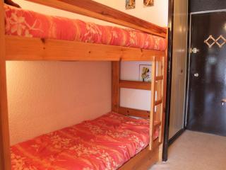 Studio cosy à Vars avec balcon, proche pistes et commerces, parking inclus - FR-1-330B-38 - Vars - 3