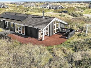 8 person holiday home in Hjørring-By Traum - Kærsgård Strand - 8