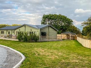 Beautiful 3-Bed Luxury Private Lodge in York - York - 9