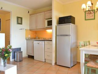 Appartement T2 avec piscine, plage à 100m, parking, ascenseur et centre de thalasso à proximité - FR-1-226-81 - Les Issambres - 6