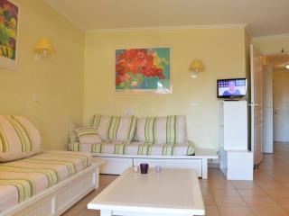 Appartement T2 avec piscine, plage à 100m, parking, ascenseur et centre de thalasso à proximité - FR-1-226-81 - Les Issambres - 5