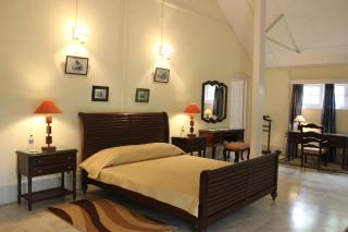 Wathai Heritage Bungalow - Tinsukia - 8