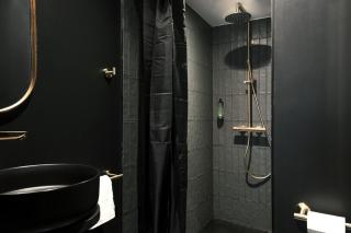 Secret Walls - 7